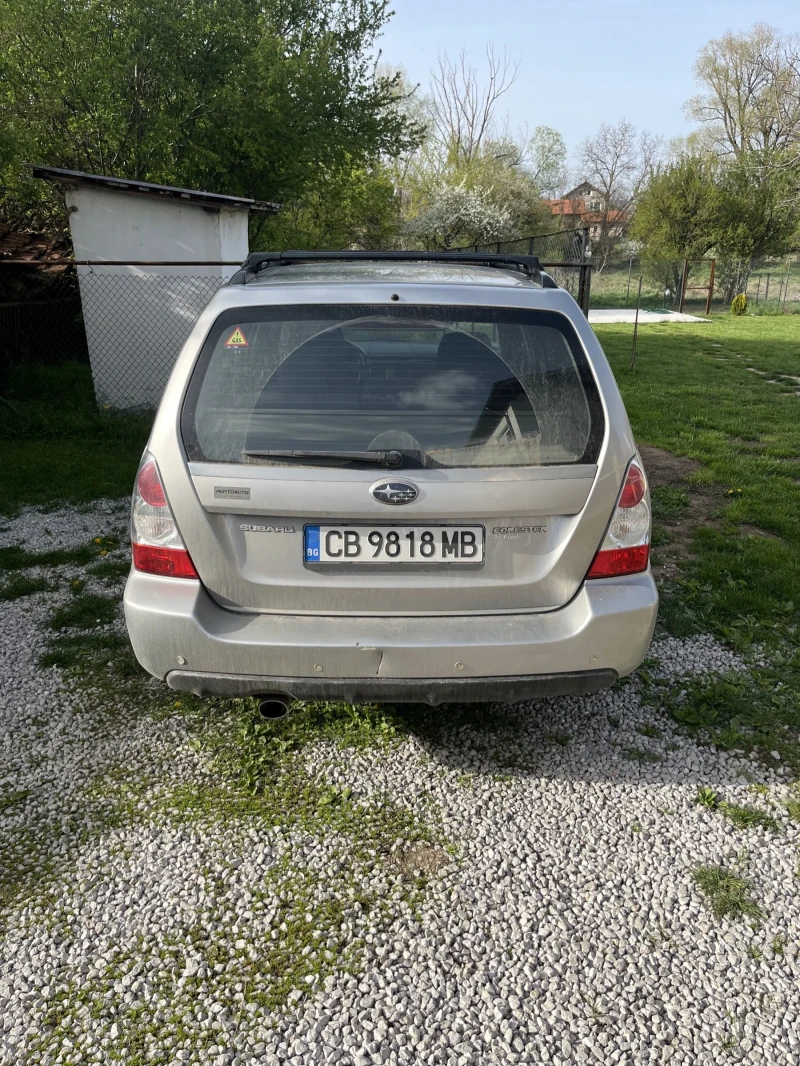 Subaru Forester SG, снимка 3 - Автомобили и джипове - 52655873