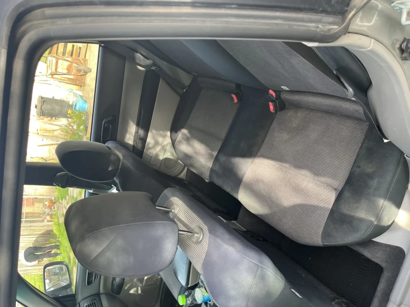 Subaru Forester SG, снимка 7 - Автомобили и джипове - 52655873