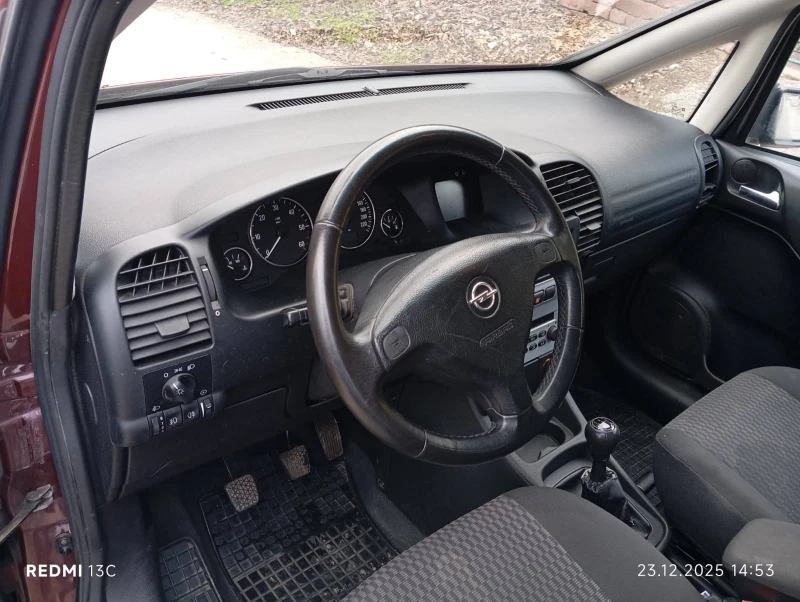 Opel Zafira 2.0dti.6+ 1 mesta.klimatronik., снимка 10 - Автомобили и джипове - 52885423
