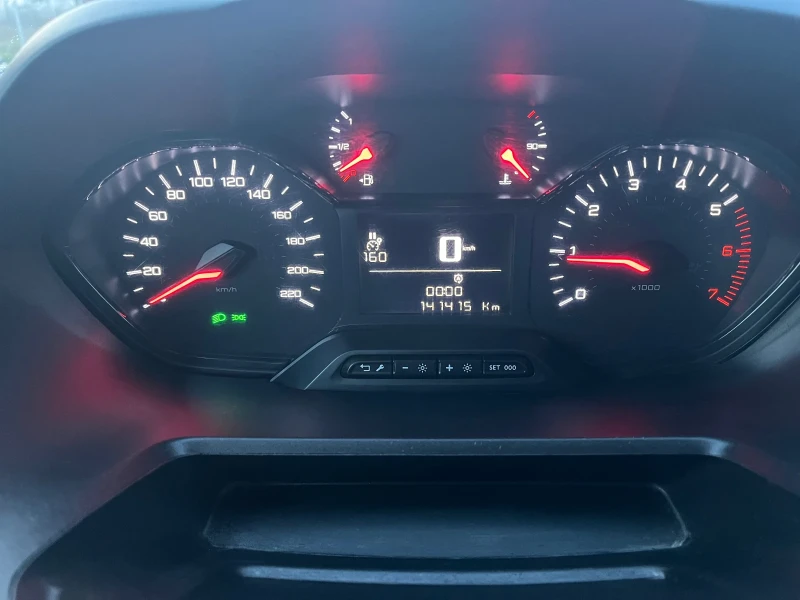 Peugeot Partner 1.5HDi euro6, снимка 15 - Автомобили и джипове - 52895447