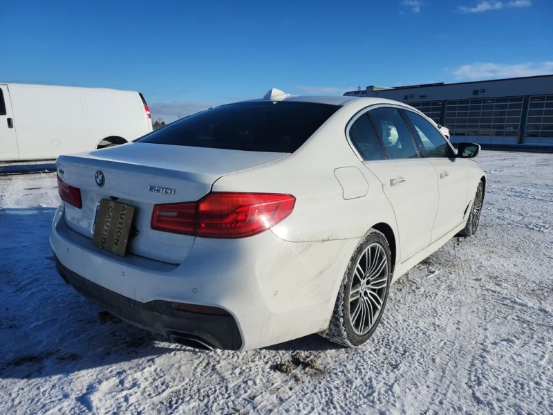 BMW 530 * 530I XDRIVE * CARFAX * ЦЕНА ДО БГ, снимка 3 - Автомобили и джипове - 53122489