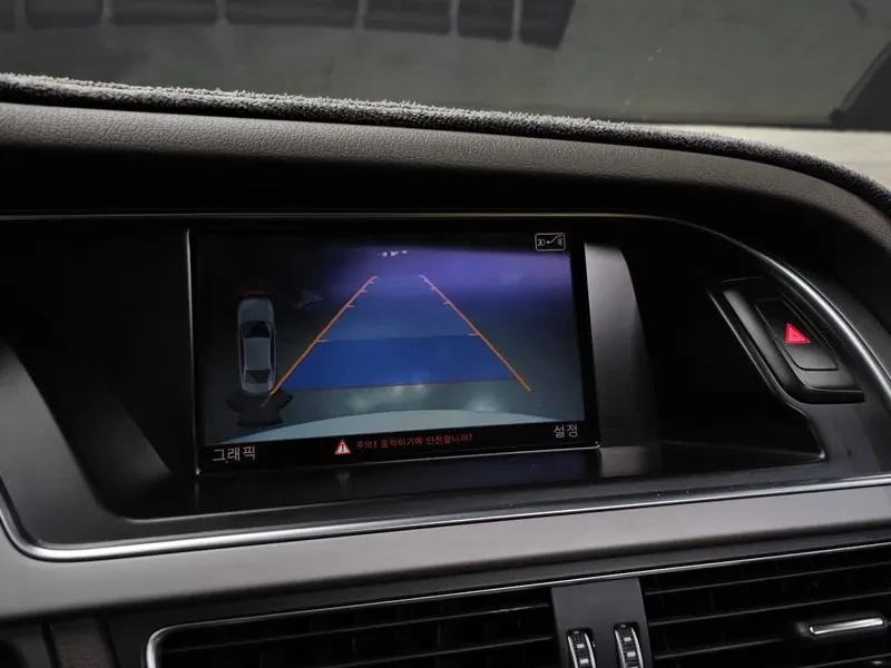 Audi A4 2.0 TDI Quattro, снимка 15 - Автомобили и джипове - 54143258