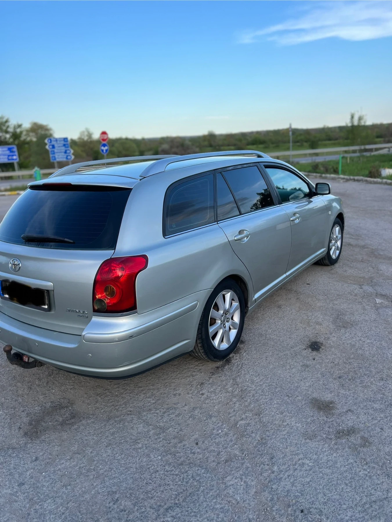 Toyota Avensis Toyota Avensis 2.0i - изображение 8