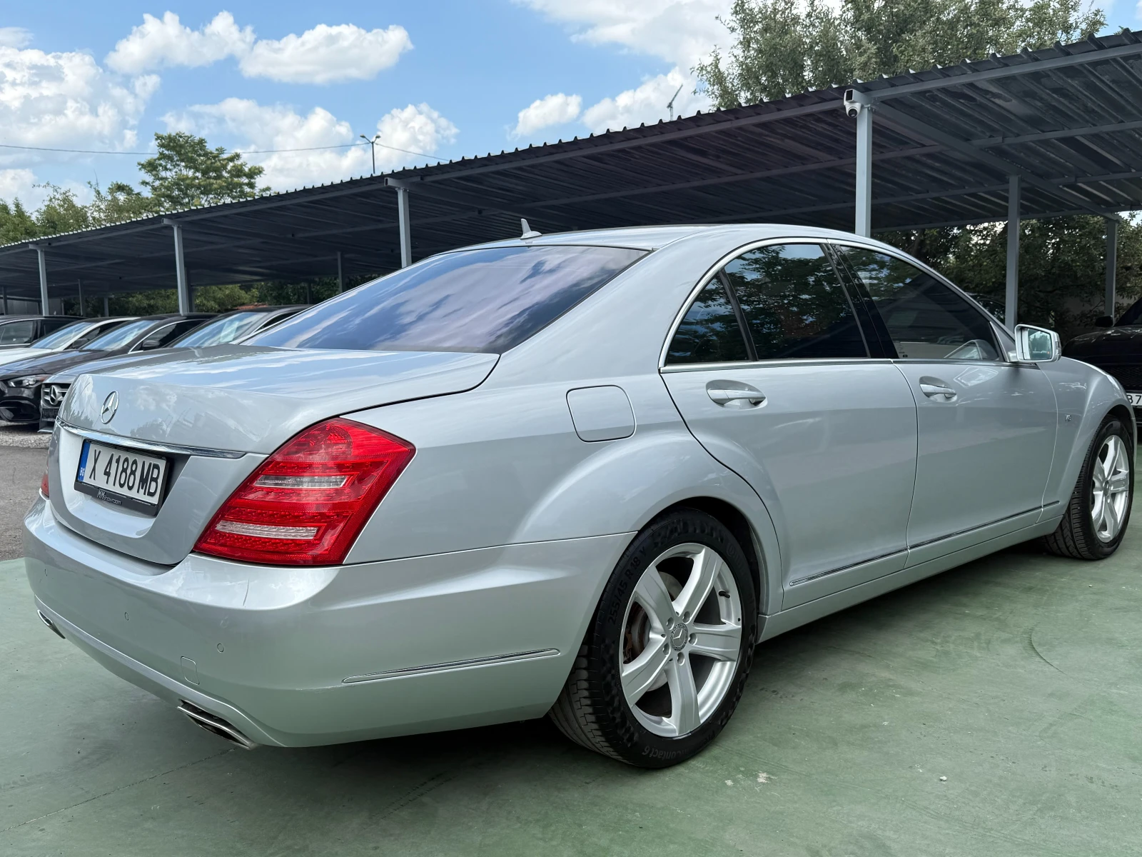 Mercedes-Benz S 500 AIRMATIC - изображение 4