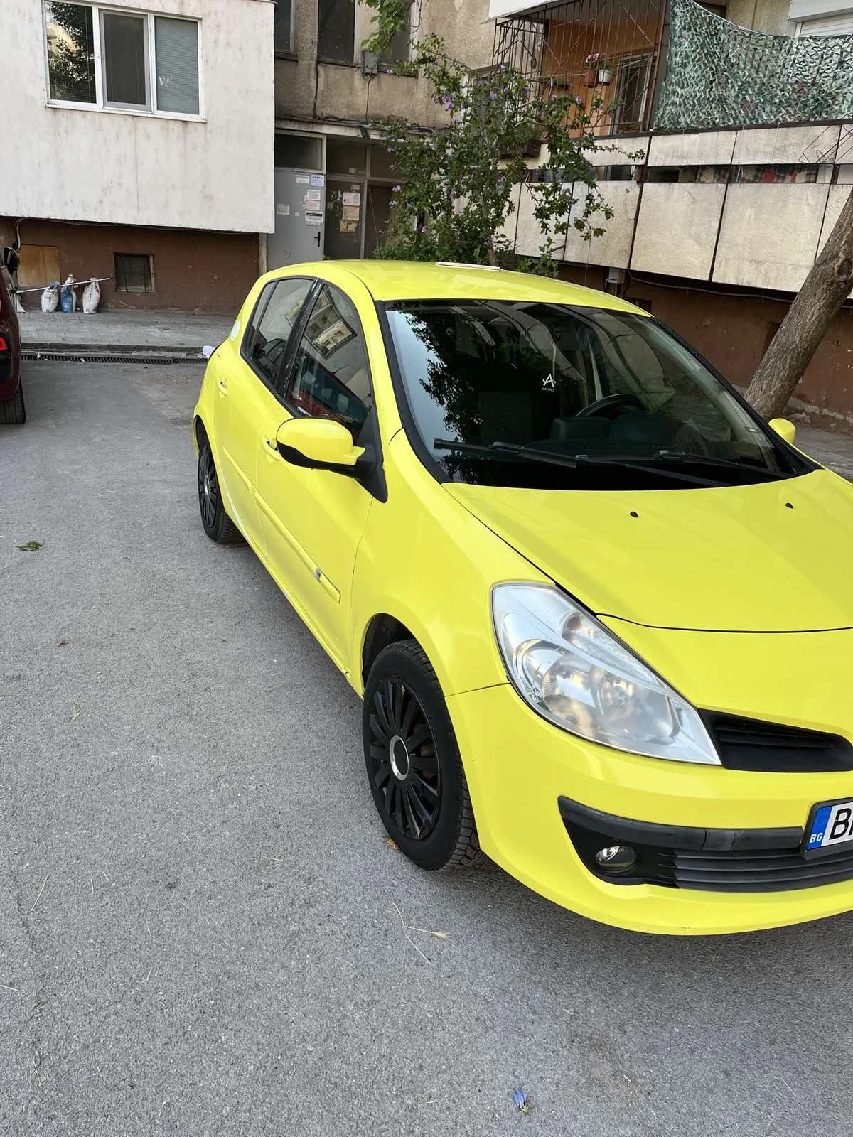 Renault Clio  - изображение 7