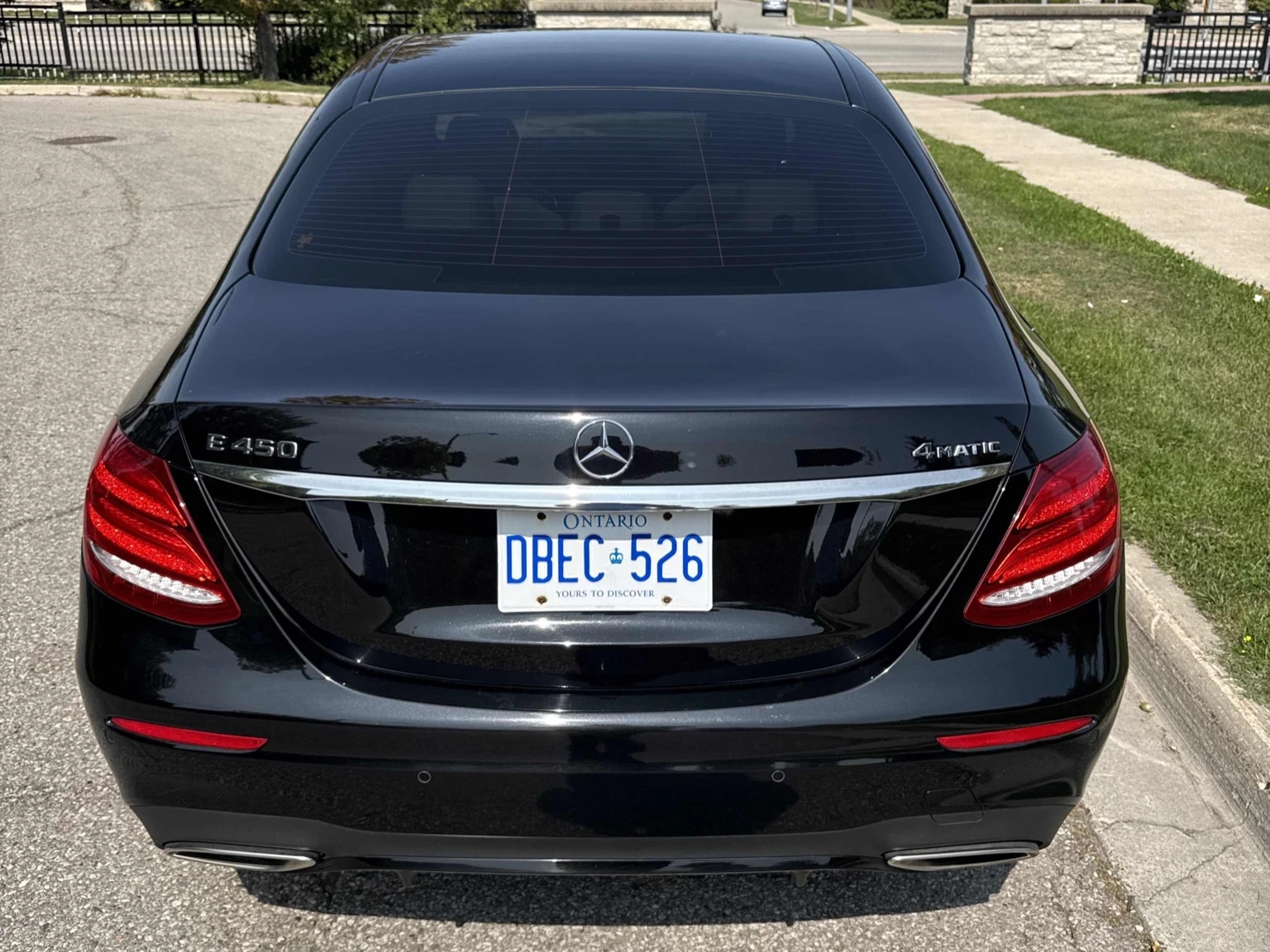 Mercedes-Benz E 450 E450AMG * * 4Matic * * CARFAX * * АВТО КРЕДИТ * *  - изображение 4