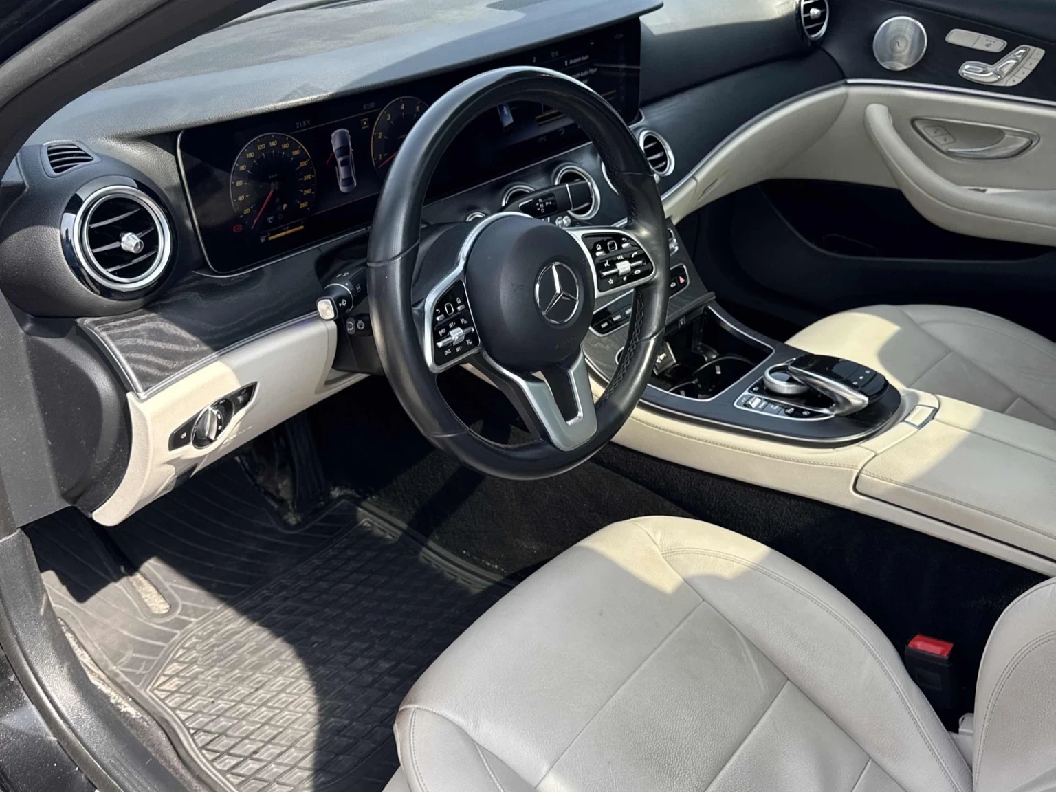 Mercedes-Benz E 450 E450AMG * * 4Matic * * CARFAX * * АВТО КРЕДИТ * *  - изображение 5
