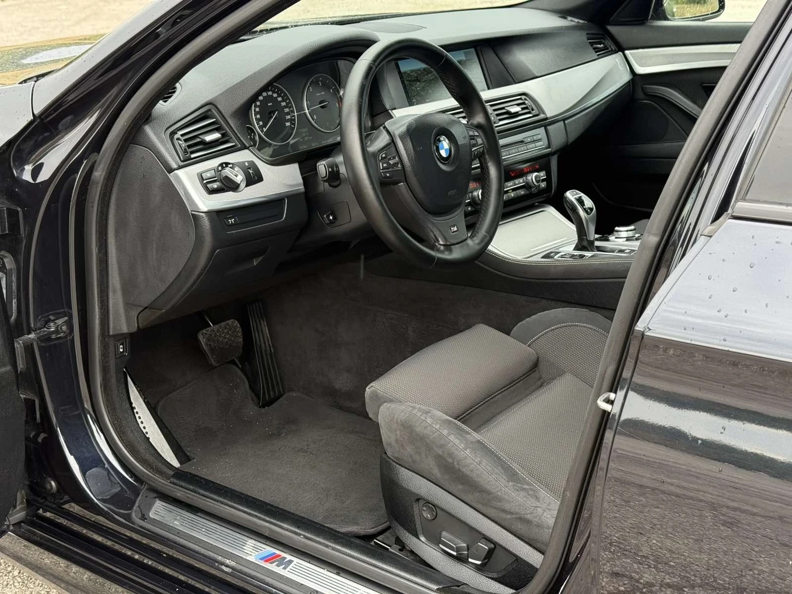BMW 530 M-Packet, Sat, Alkantara - изображение 9