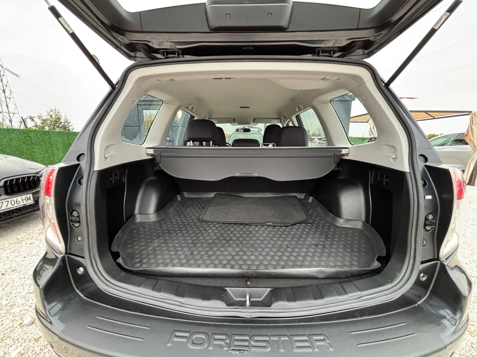 Subaru Forester 2.0D/44// | Mobile.bg   15