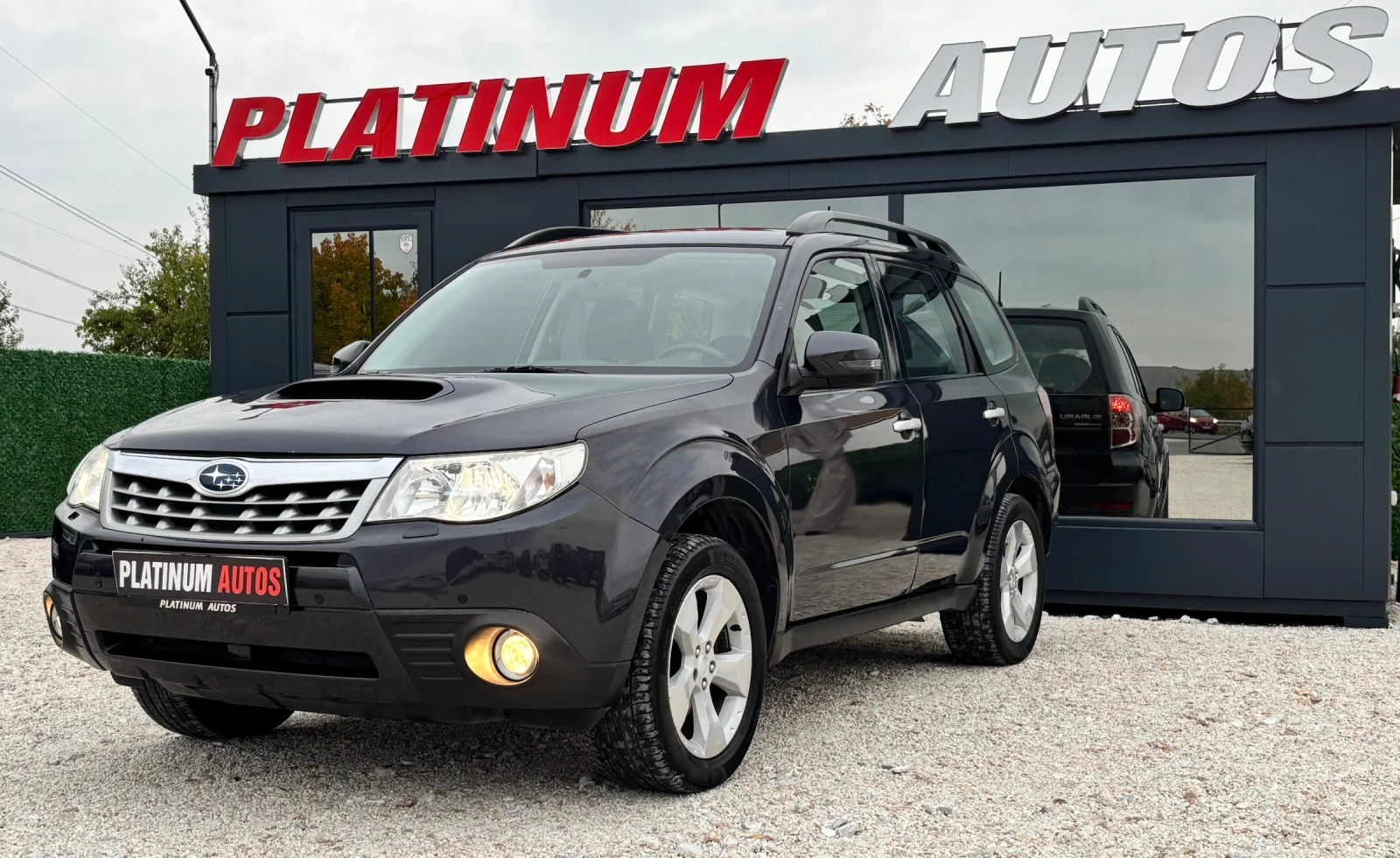Subaru Forester 2.0D/4Х4/ПОДГРЕВ/ПАРКТРОНИК - изображение 3