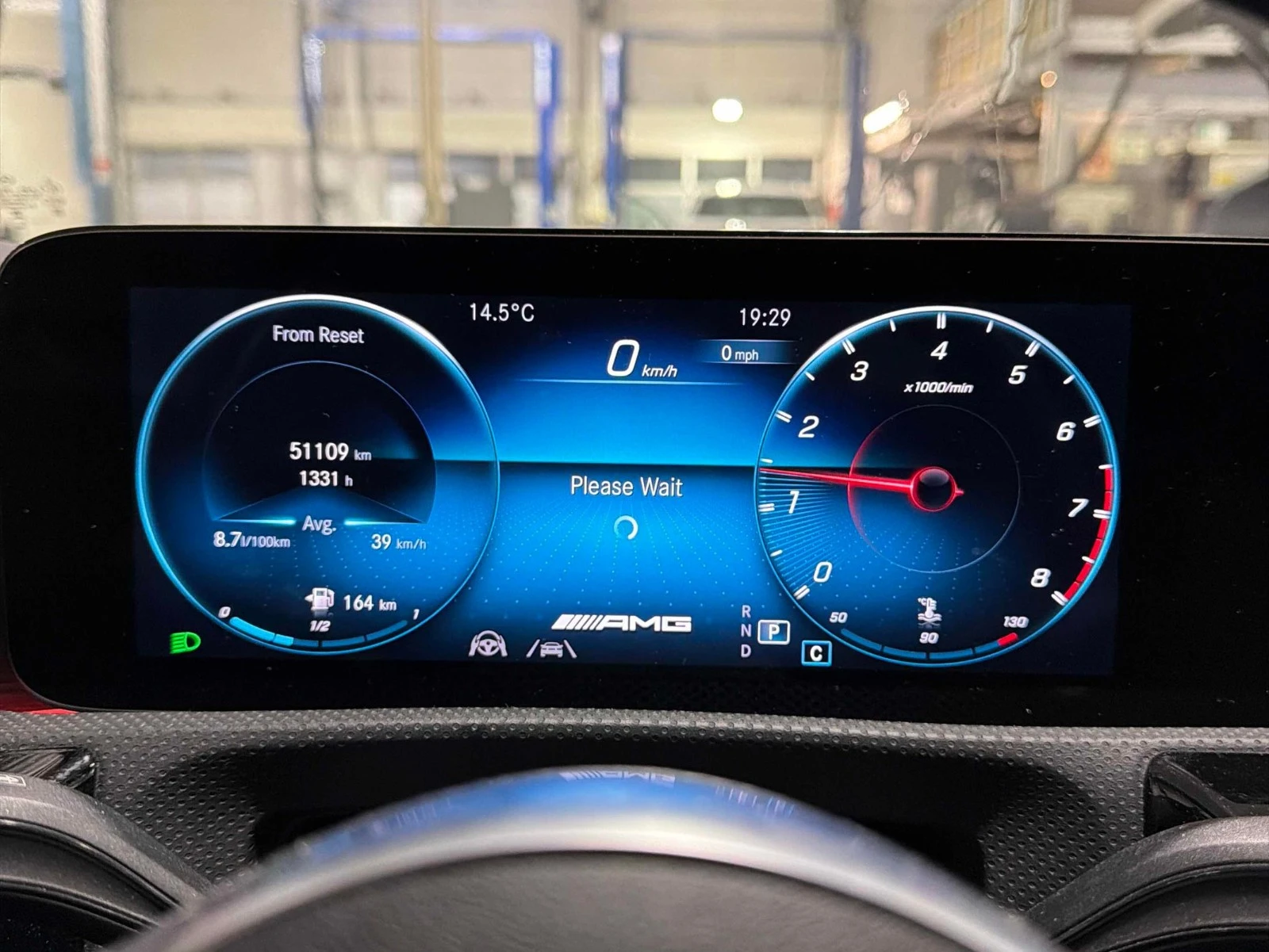 Mercedes-Benz A 35 AMG CARFAX    | Mobile.bg   7