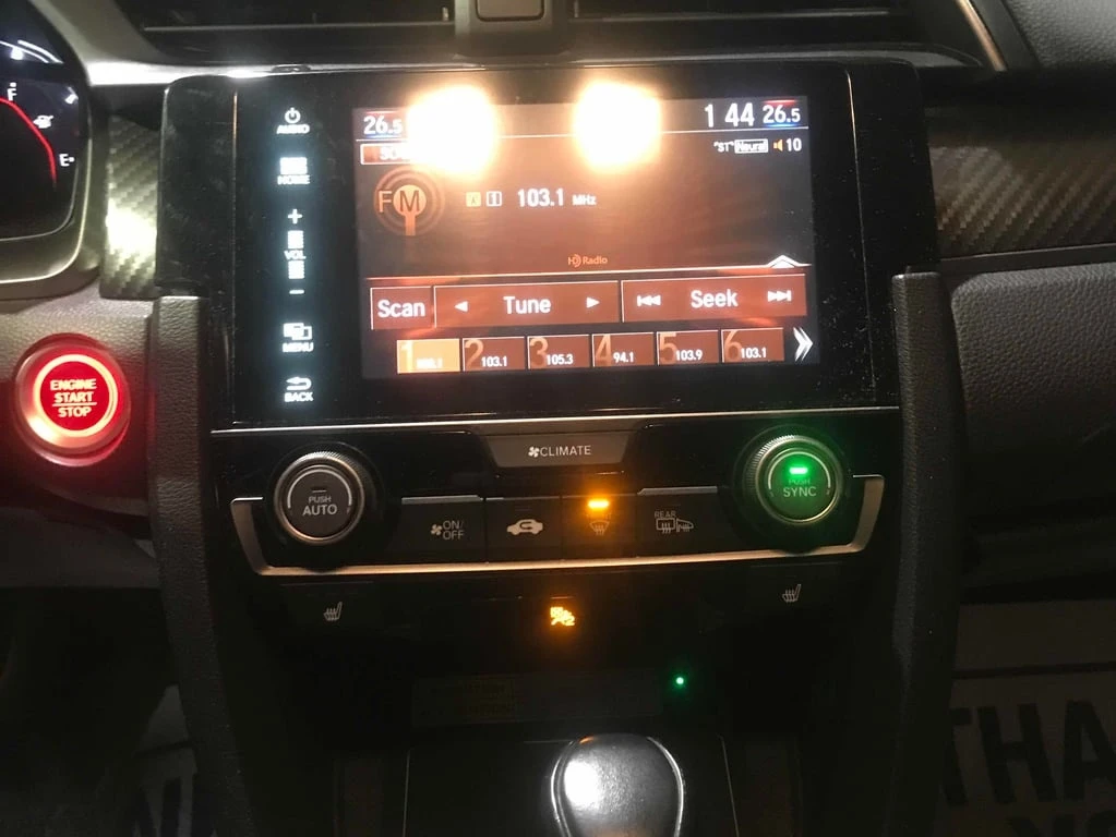 Honda Civic * Sport Touring * CARFAX * ЦЕНА ДО БГ - изображение 9