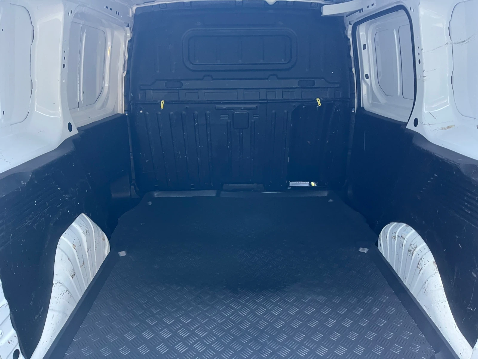 Peugeot Partner 1.5HDi euro6 - изображение 9