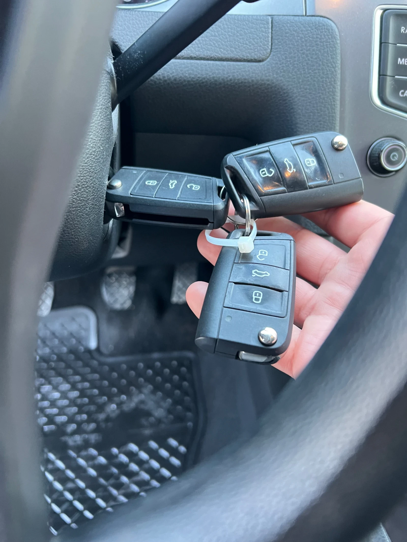 VW Golf Variant VW Golf 7 Variant | 1.6 TDI | 110 �.�. | 2014 �. | Mobile.bg � ����������� 10