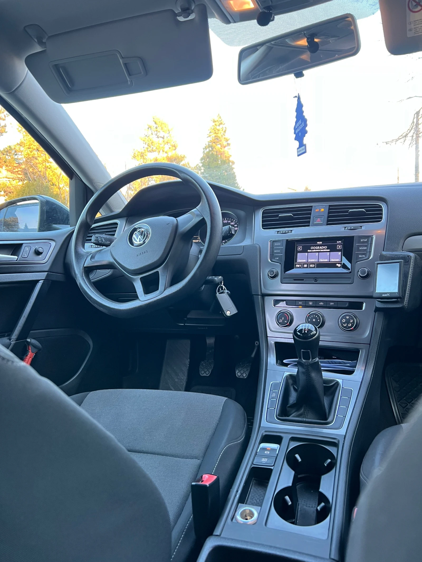 VW Golf Variant VW Golf 7 Variant | 1.6 TDI | 110 �.�. | 2014 �. | Mobile.bg � ����������� 11