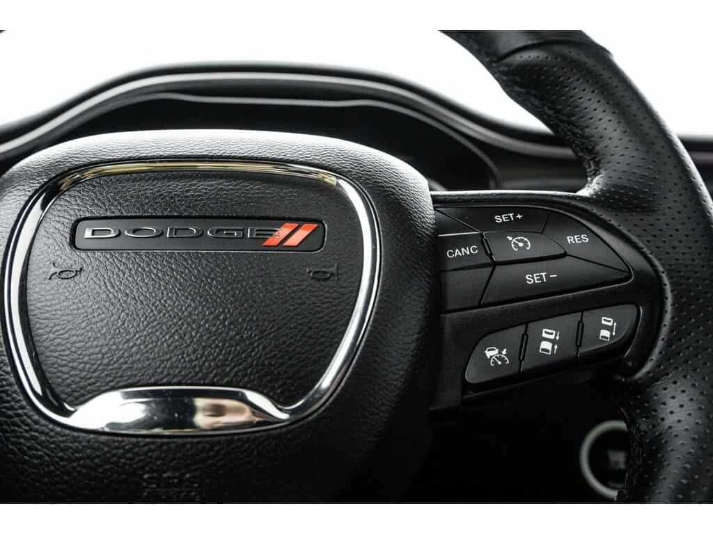 Dodge Challenger * Scat Pack Shaker * CARFAX * ЦЕНА ДО БГ, снимка 10 - Автомобили и джипове - 53814741