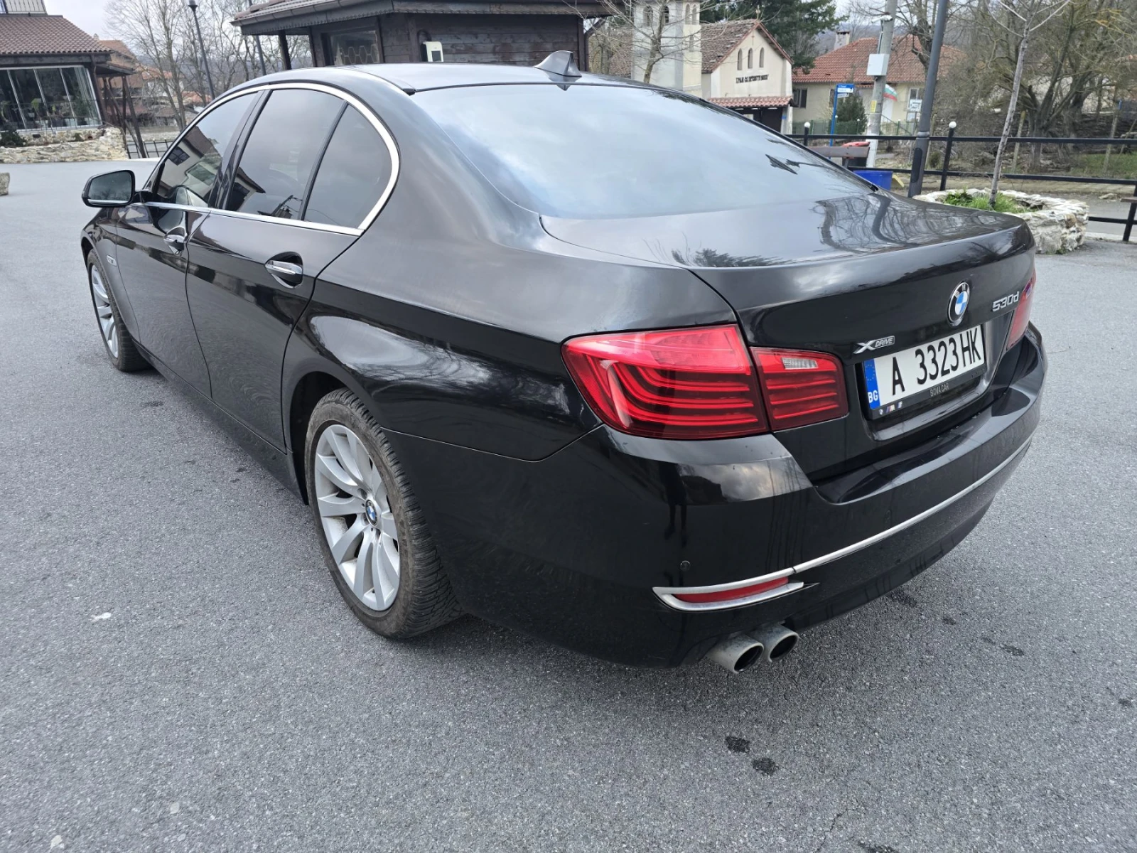 BMW 530 LUXURY, снимка 3 - Автомобили и джипове - 53839977