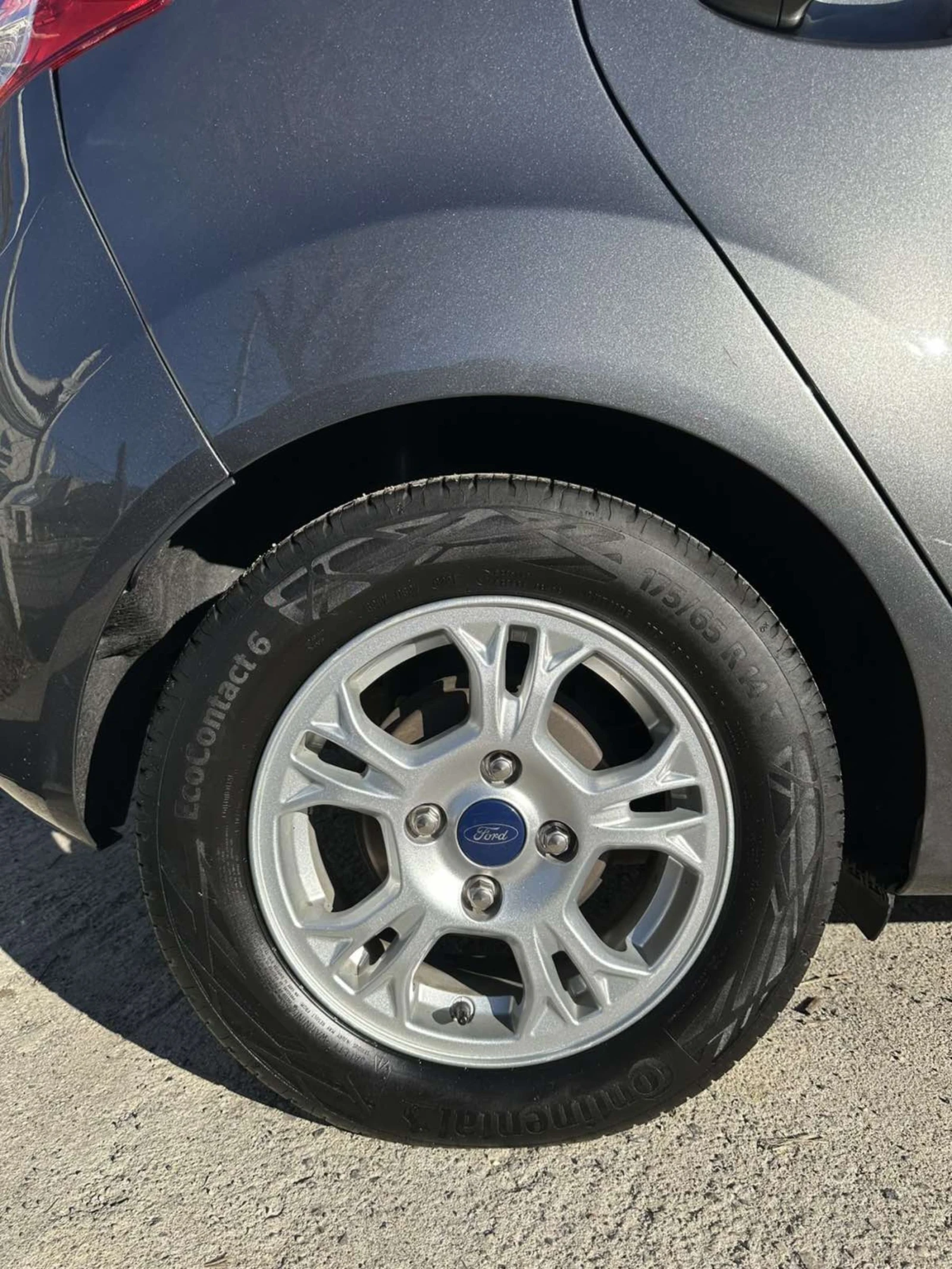 Ford Fiesta, снимка 6 - Автомобили и джипове - 54031253