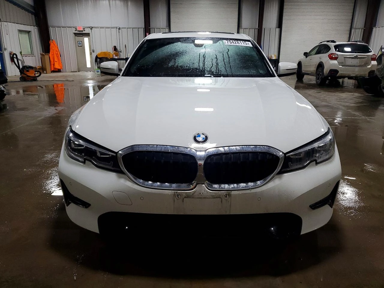 BMW 330 2.0l Xi, снимка 5 - Автомобили и джипове - 54094701