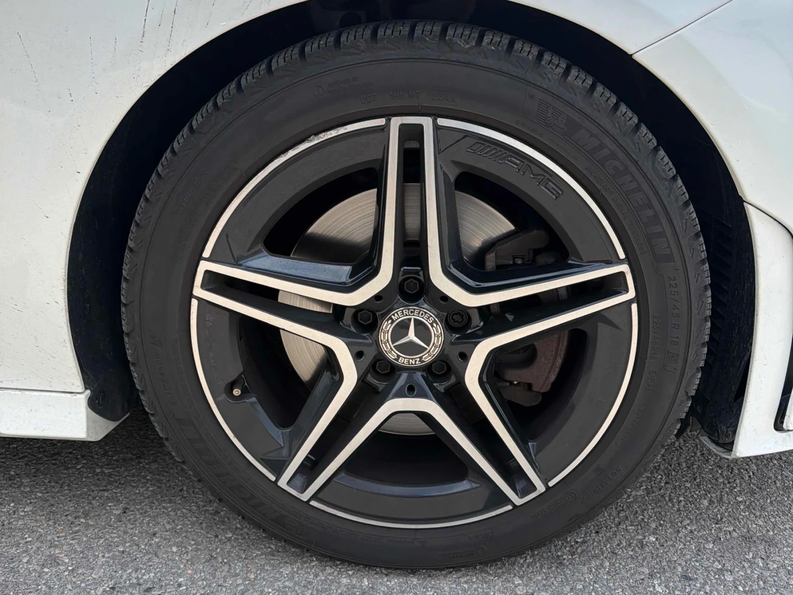 Mercedes-Benz CLA 250 CARFAX * АВТОКРЕДИТ * ПРОГНОЗНА ЦЕНА ДО БГ, снимка 13 - Автомобили и джипове - 54527608