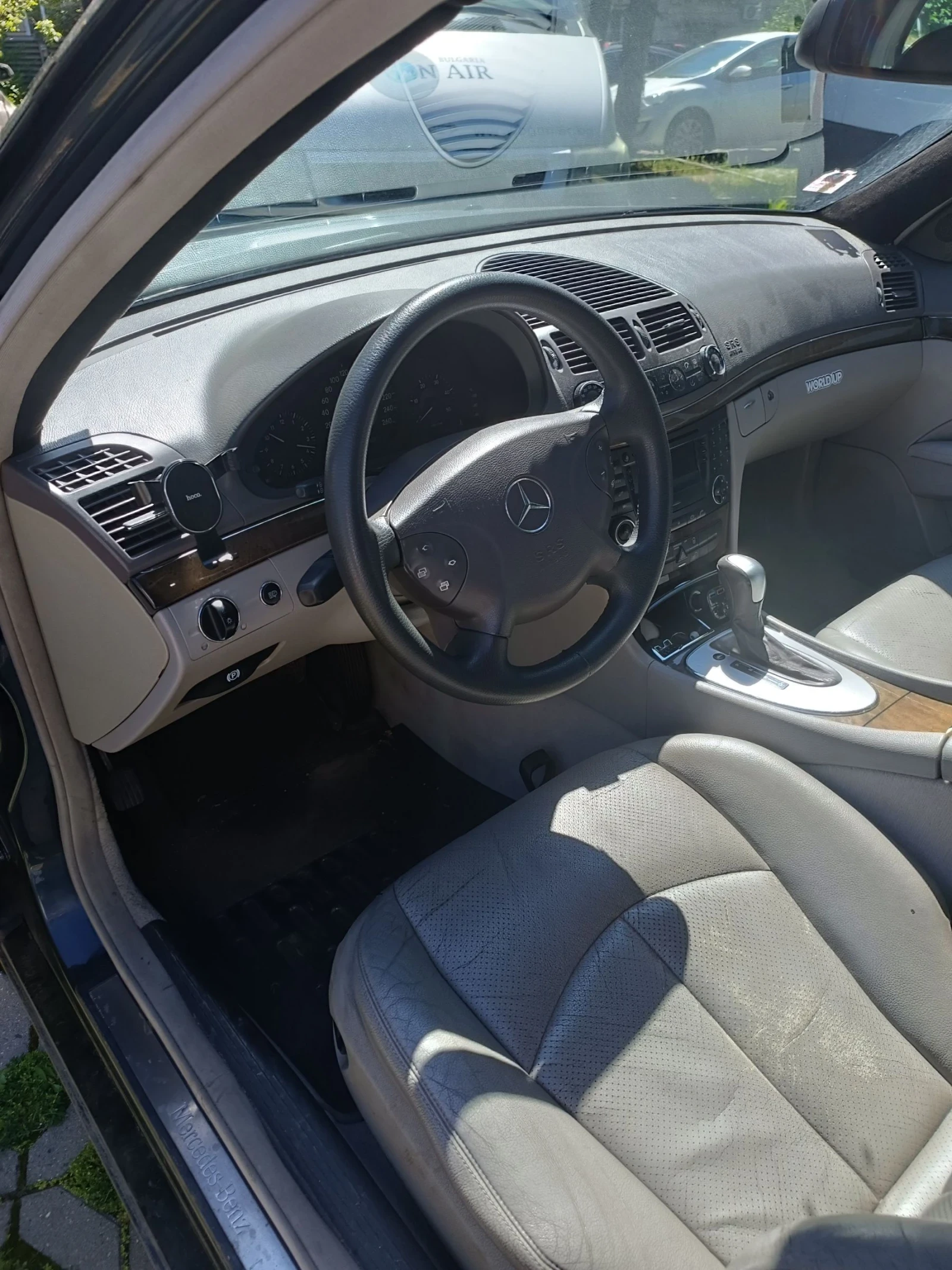 Mercedes-Benz E 270, снимка 5 - Автомобили и джипове - 54985007