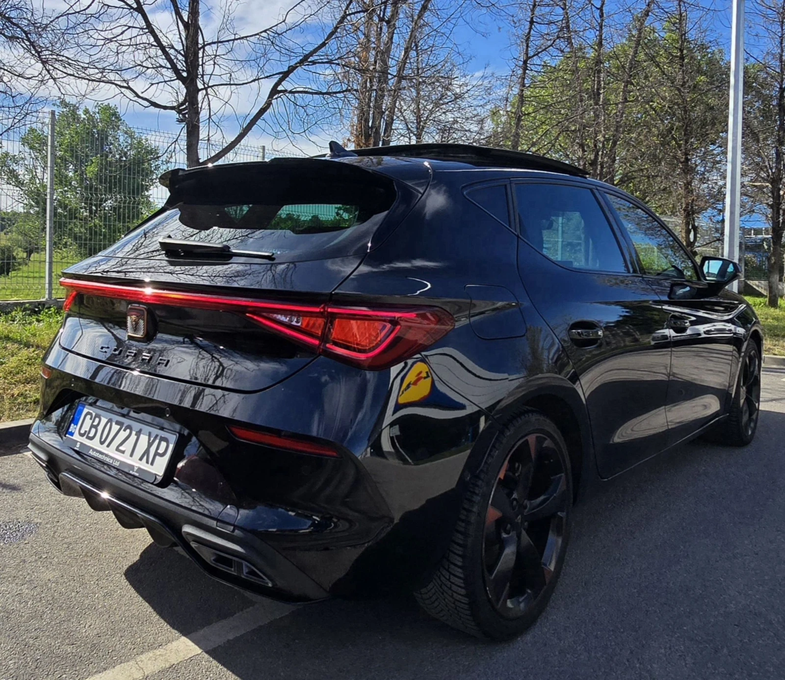 Cupra Leon  1.5 eTSI | КАТО НОВА |   Панорама | Гаранция, снимка 2 - Автомобили и джипове - 54722484