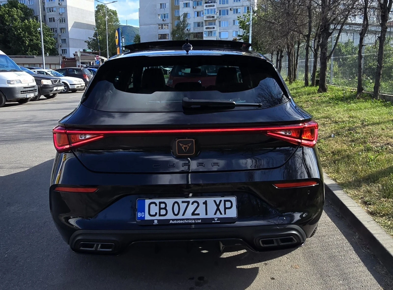 Cupra Leon  1.5 eTSI | КАТО НОВА |   Панорама | Гаранция, снимка 3 - Автомобили и джипове - 54722484