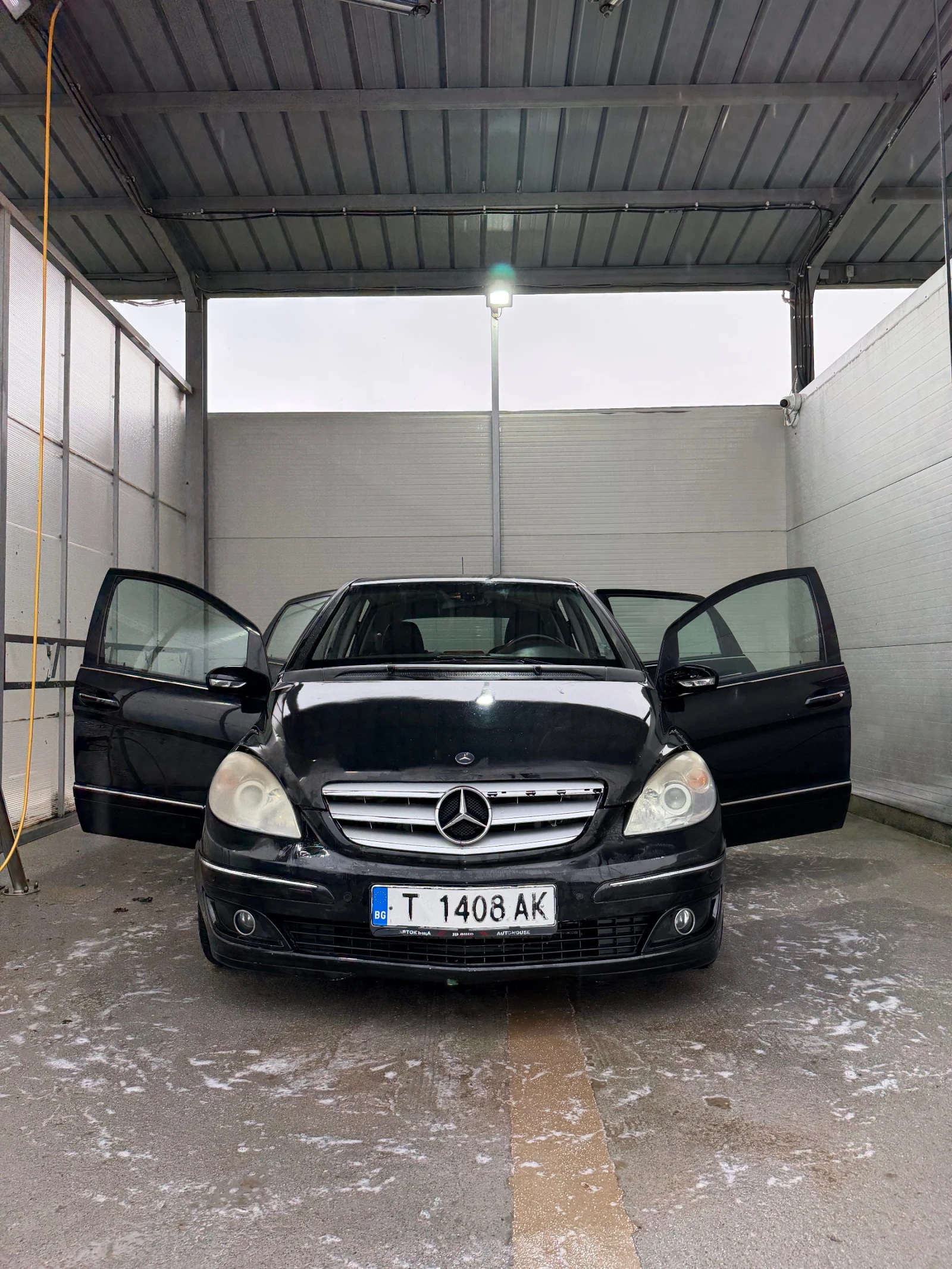 Mercedes-Benz B 200 2.0D , снимка 2 - Автомобили и джипове - 54813494