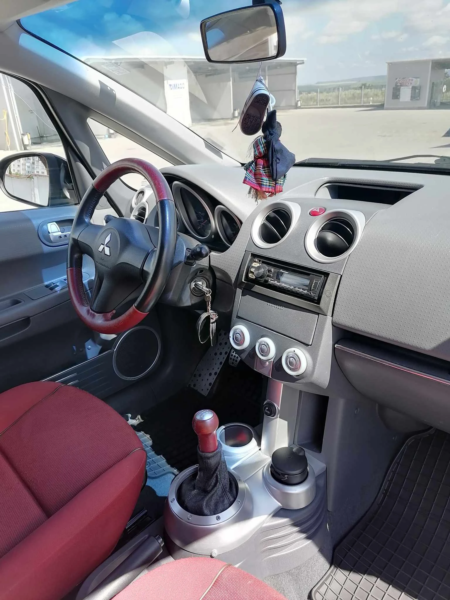 Mitsubishi Colt 1, 3, снимка 11 - Автомобили и джипове - 54909142