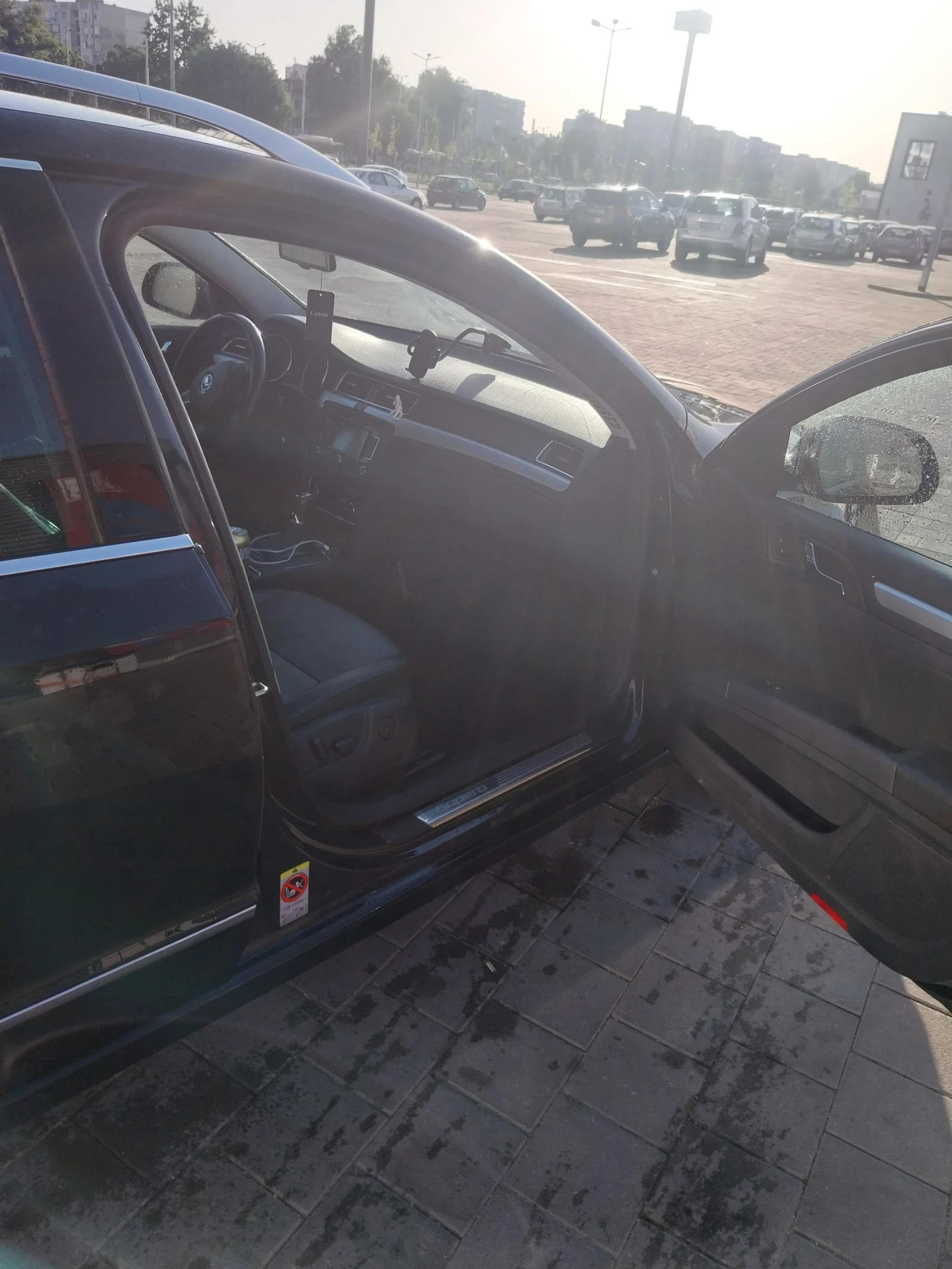 Skoda Superb, снимка 4 - Автомобили и джипове - 55083501