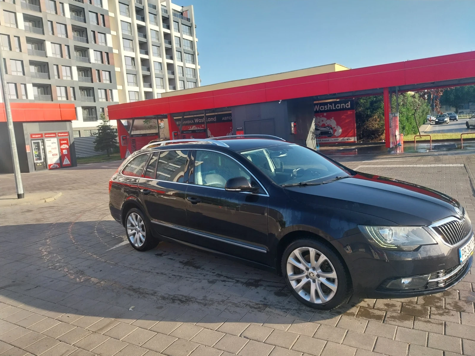 Skoda Superb, снимка 3 - Автомобили и джипове - 55083501