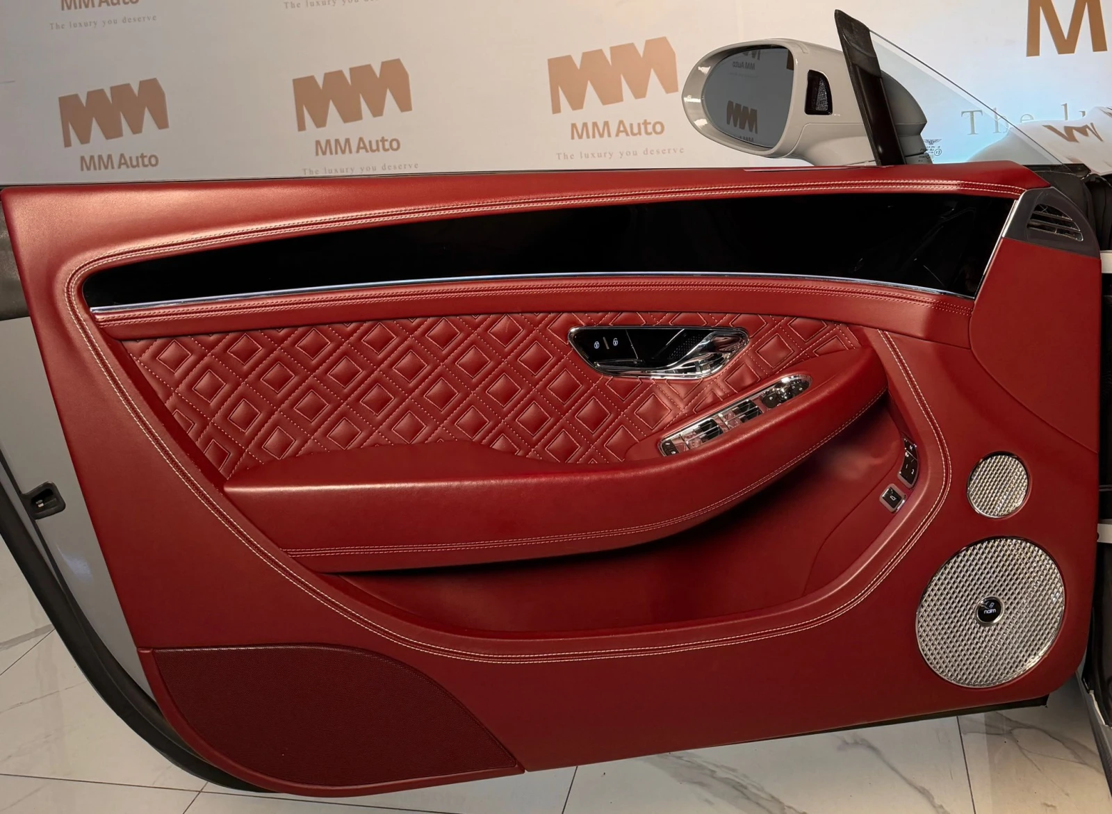 Bentley Continental gt Convertible* Naim* Ventilation* HuD* Matrix, снимка 6 - Автомобили и джипове - 55116281