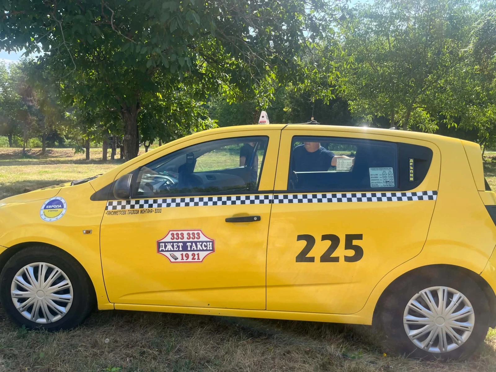 Chevrolet Aveo 1.2 бензин газ, снимка 3 - Автомобили и джипове - 55343293