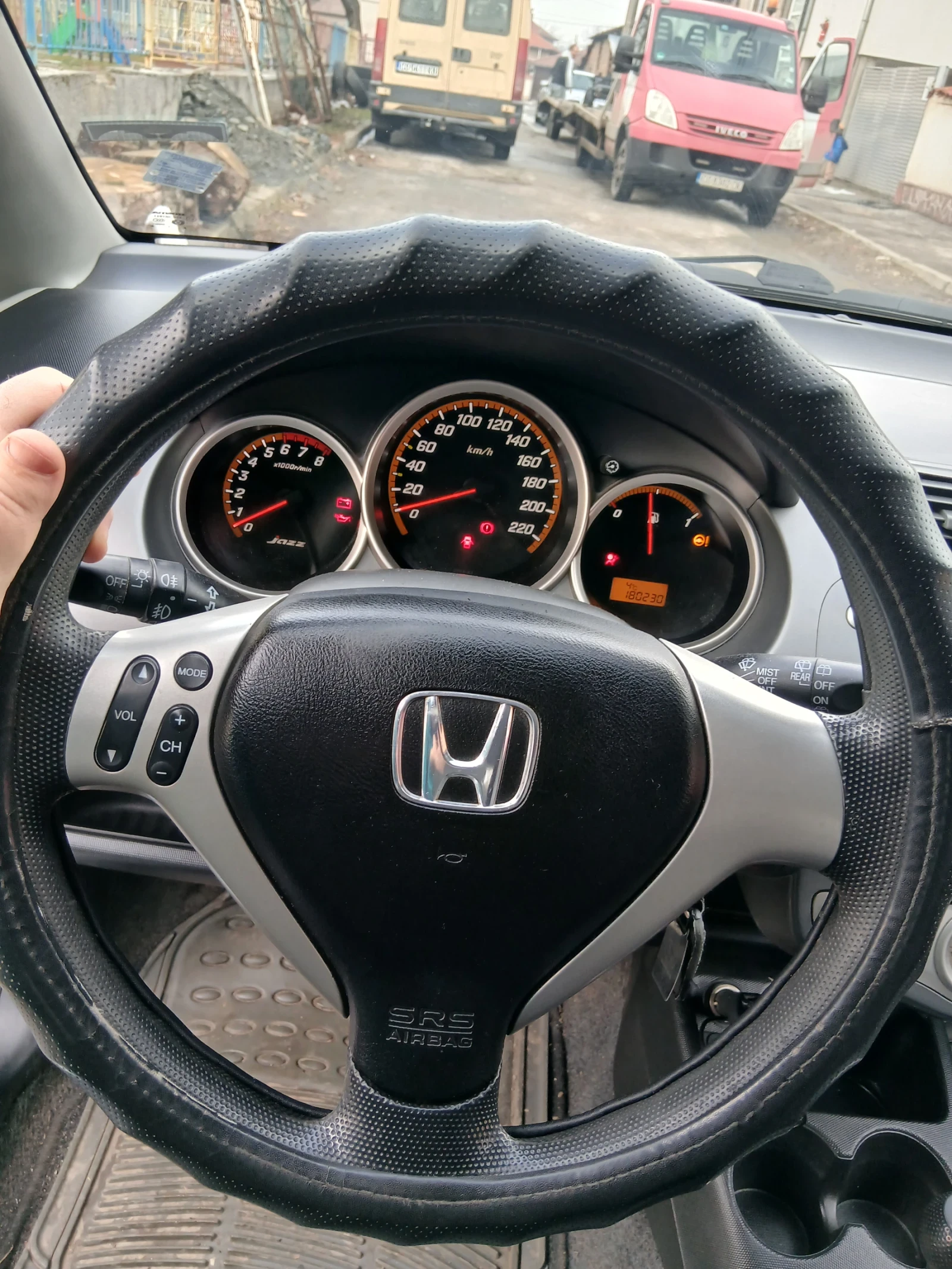 Honda Jazz 1 .4 , 90 к.с., снимка 3 - Автомобили и джипове - 55587218