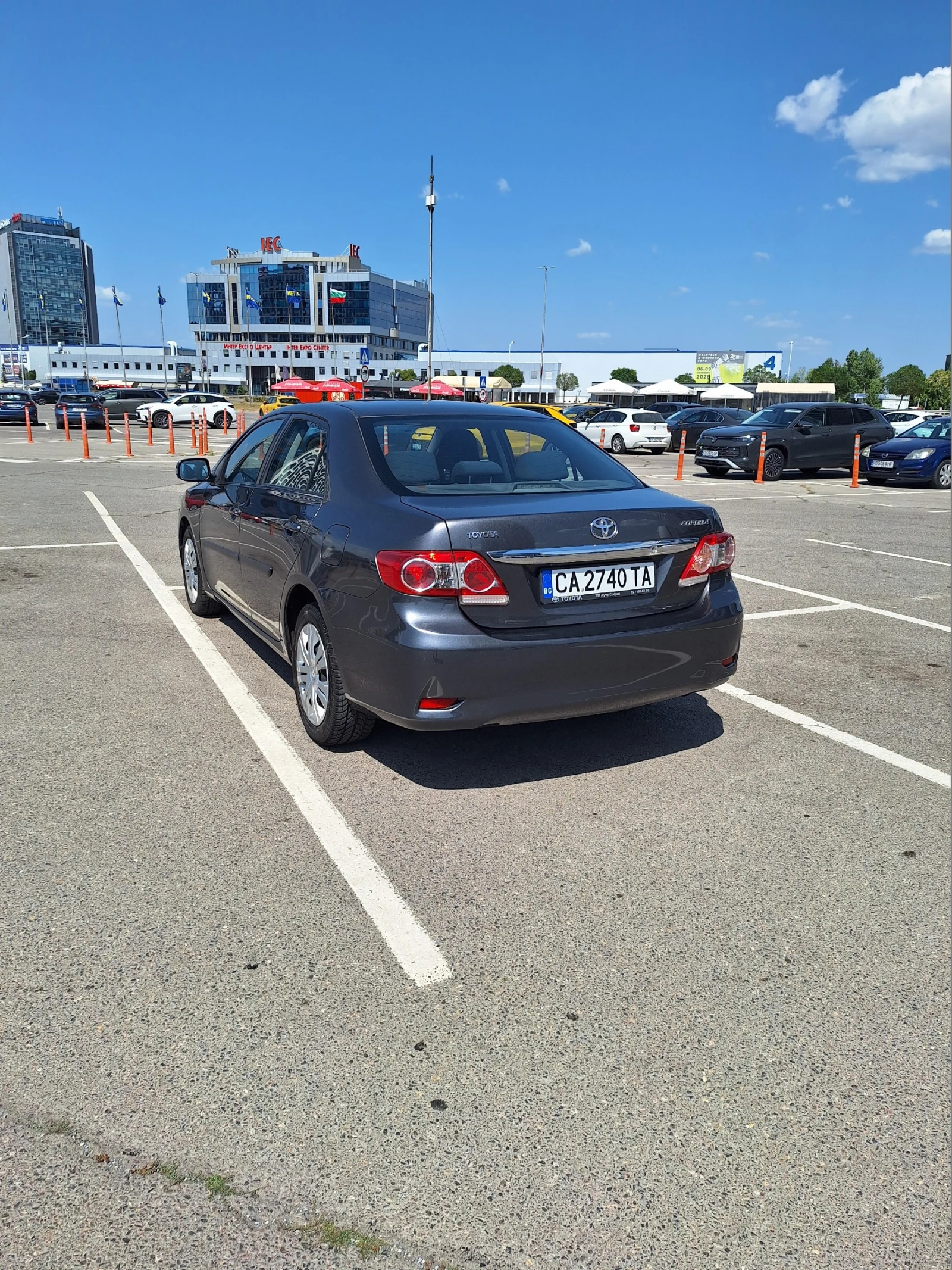 Toyota Corolla, снимка 2 - Автомобили и джипове - 55645088