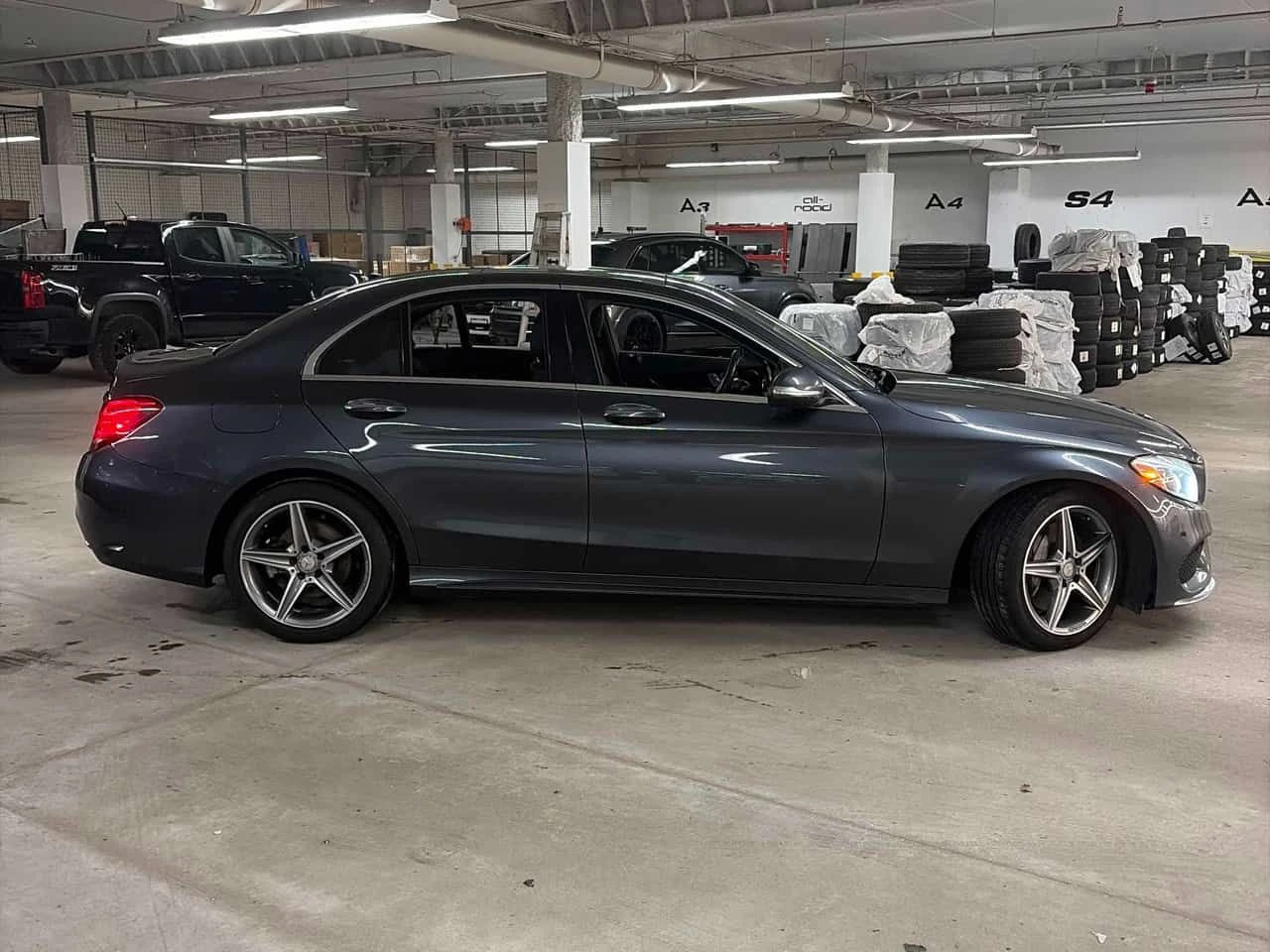 Mercedes-Benz C 300 * CARFAX * ЛИЦЕНЗИРАН ДИЛЪР * CARFAX, снимка 12 - Автомобили и джипове - 55648031