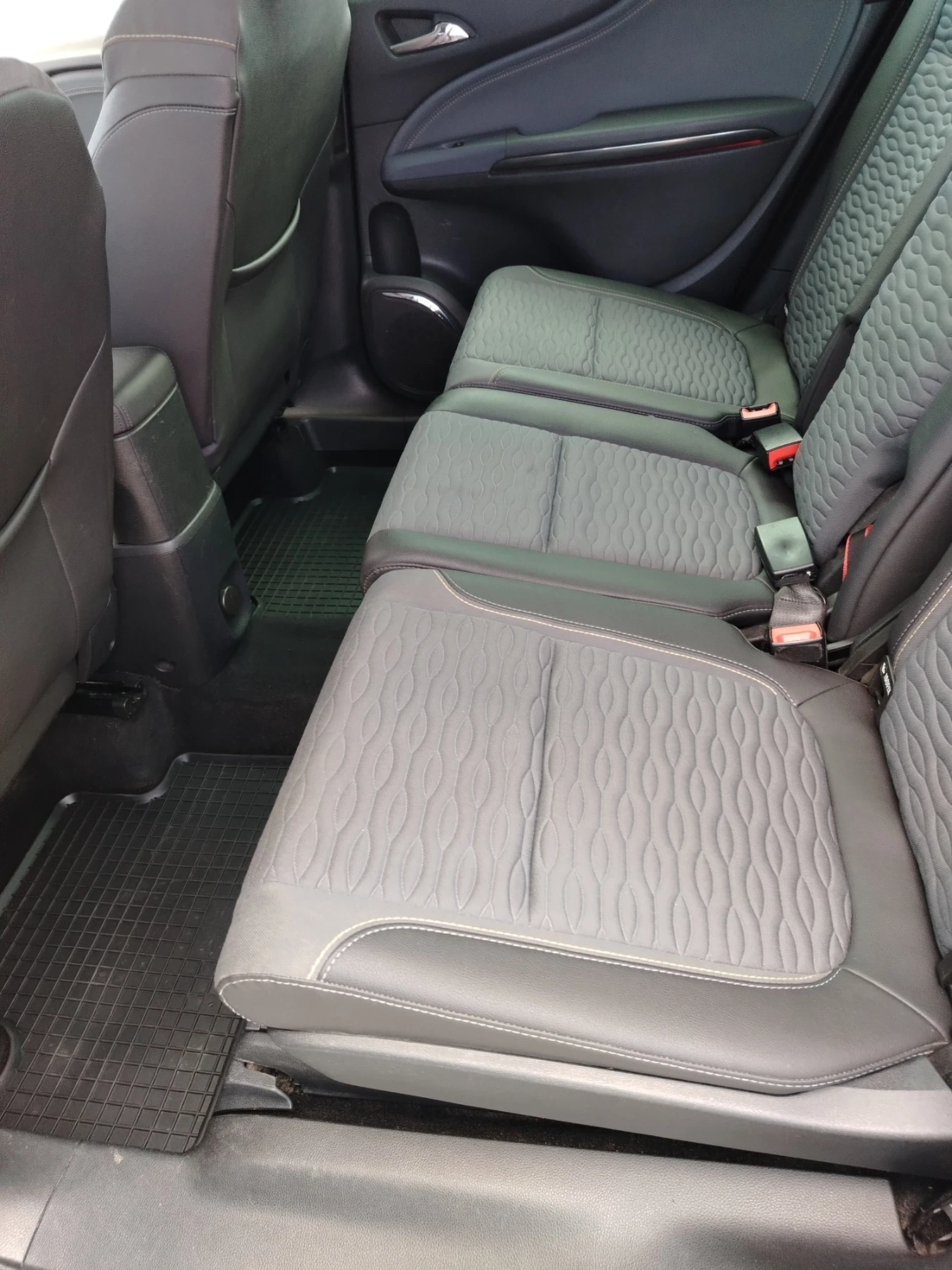 Opel Zafira, снимка 9 - Автомобили и джипове - 56253379