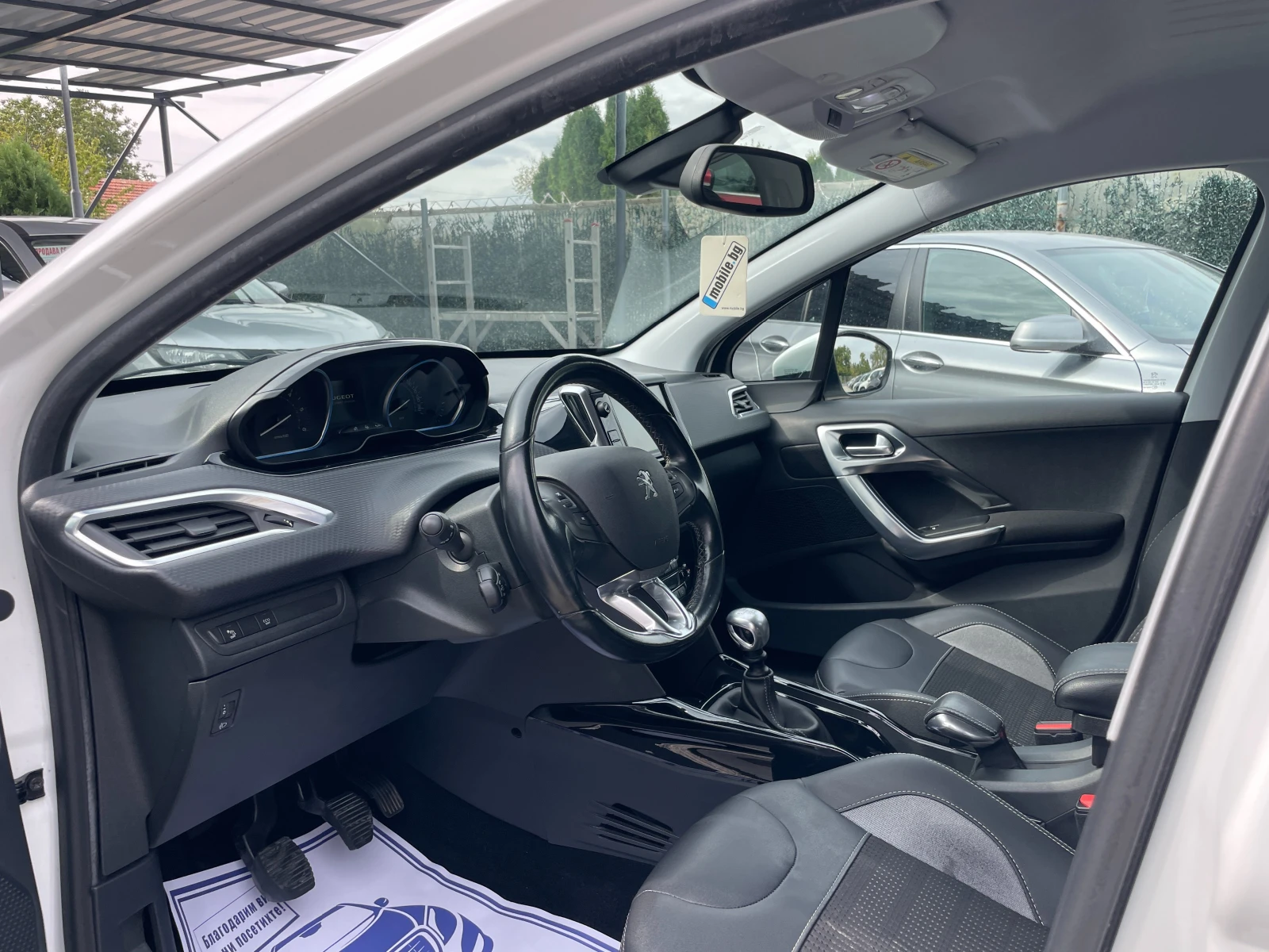 Peugeot 208 /ВИДЕО КЪМ ОБЯВАТА, снимка 9 - Автомобили и джипове - 56274067