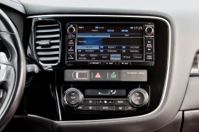 Mitsubishi Outlander Mitsubishi Outlander 2.0 plug-in hybrid, снимка 10