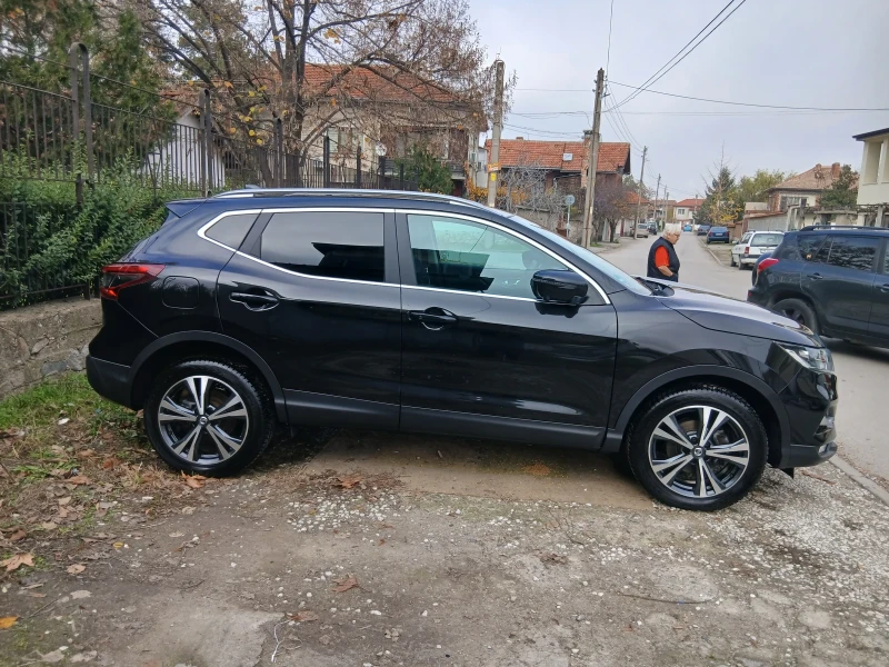 Nissan Qashqai, снимка 5 - Автомобили и джипове - 52536456