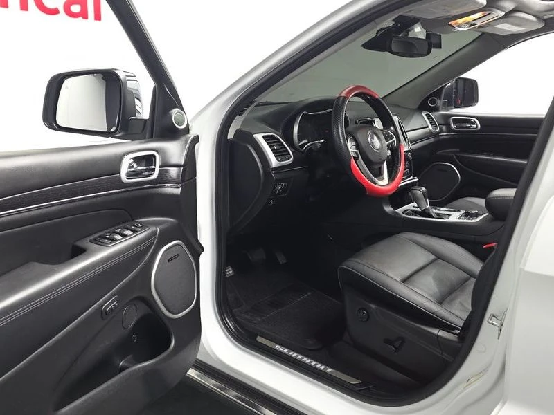 Jeep Cherokee 3.6 Summit| 295к.с.| ВКЛ.ТЕХНОТЕСТ, снимка 10 - Автомобили и джипове - 55612570