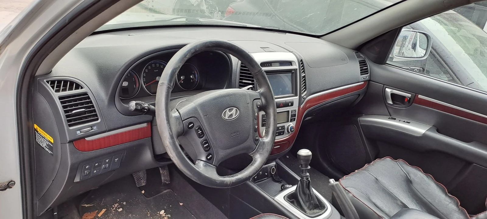 Hyundai Santa fe 2.2CRDI 3-БРОЯ - изображение 9