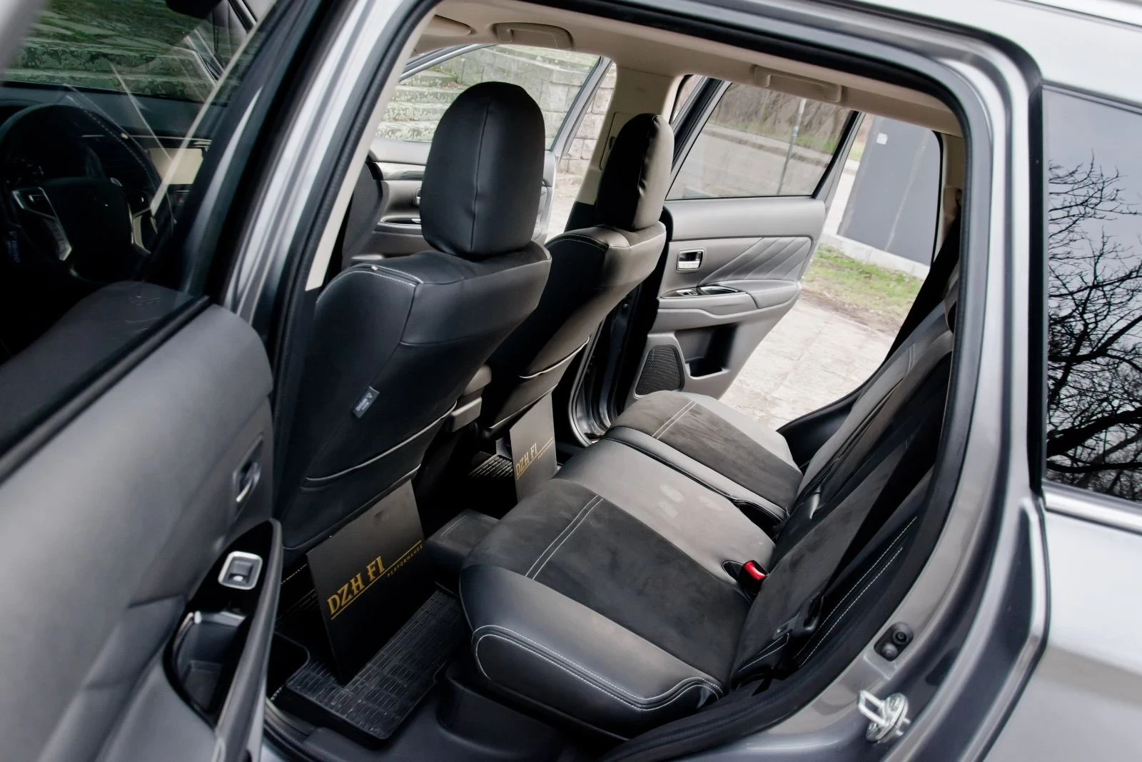 Mitsubishi Outlander Mitsubishi Outlander 2.0 plug-in hybrid | Mobile.bg � ����������� 13