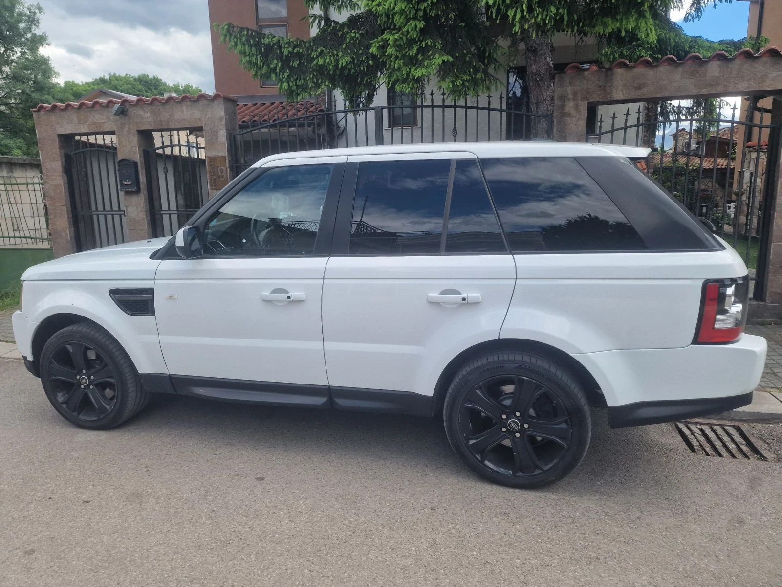 Land Rover Range Rover Sport  - изображение 3