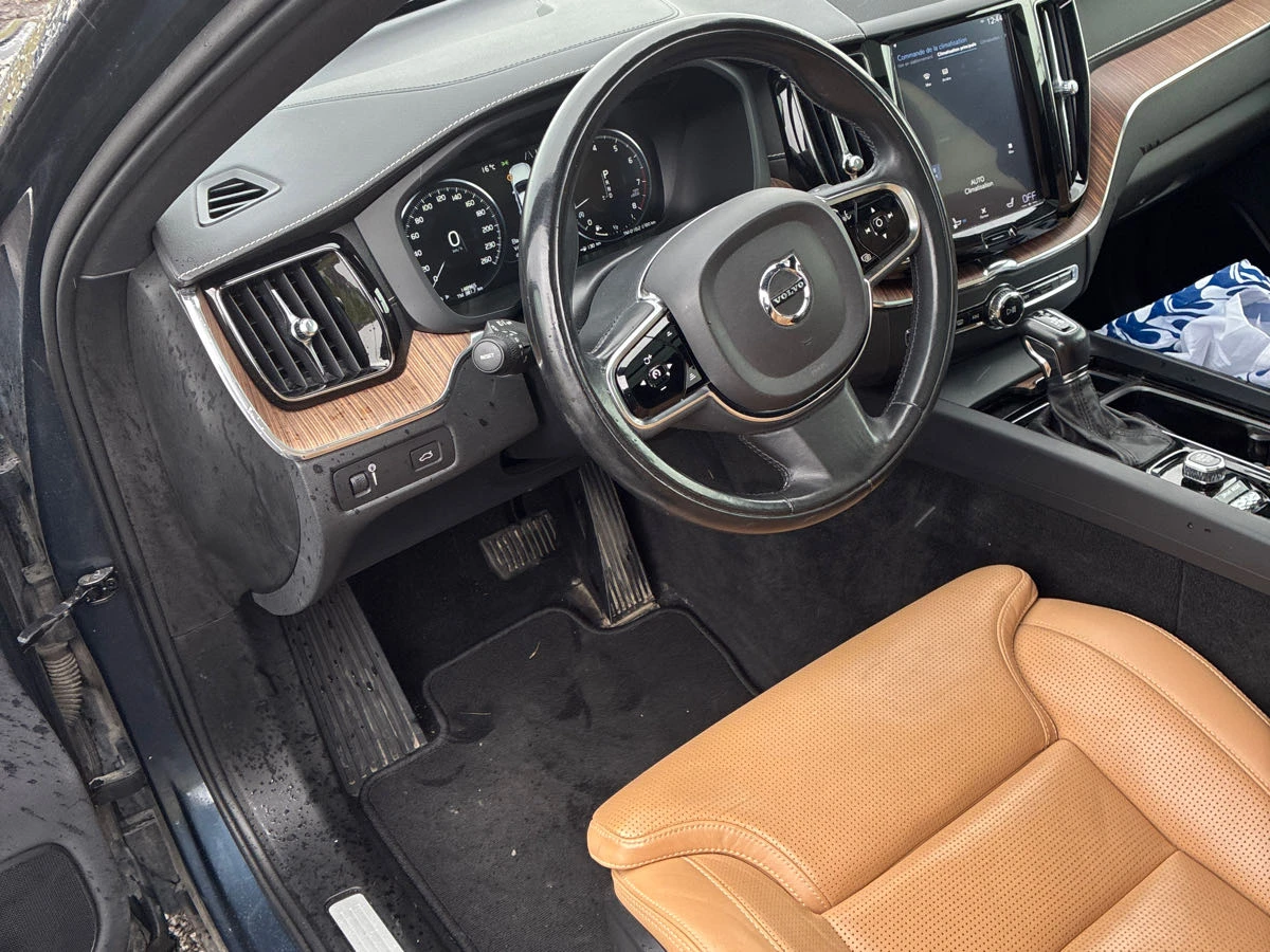 Volvo XC60 * Inscription* * АвтоКредит*  - изображение 8