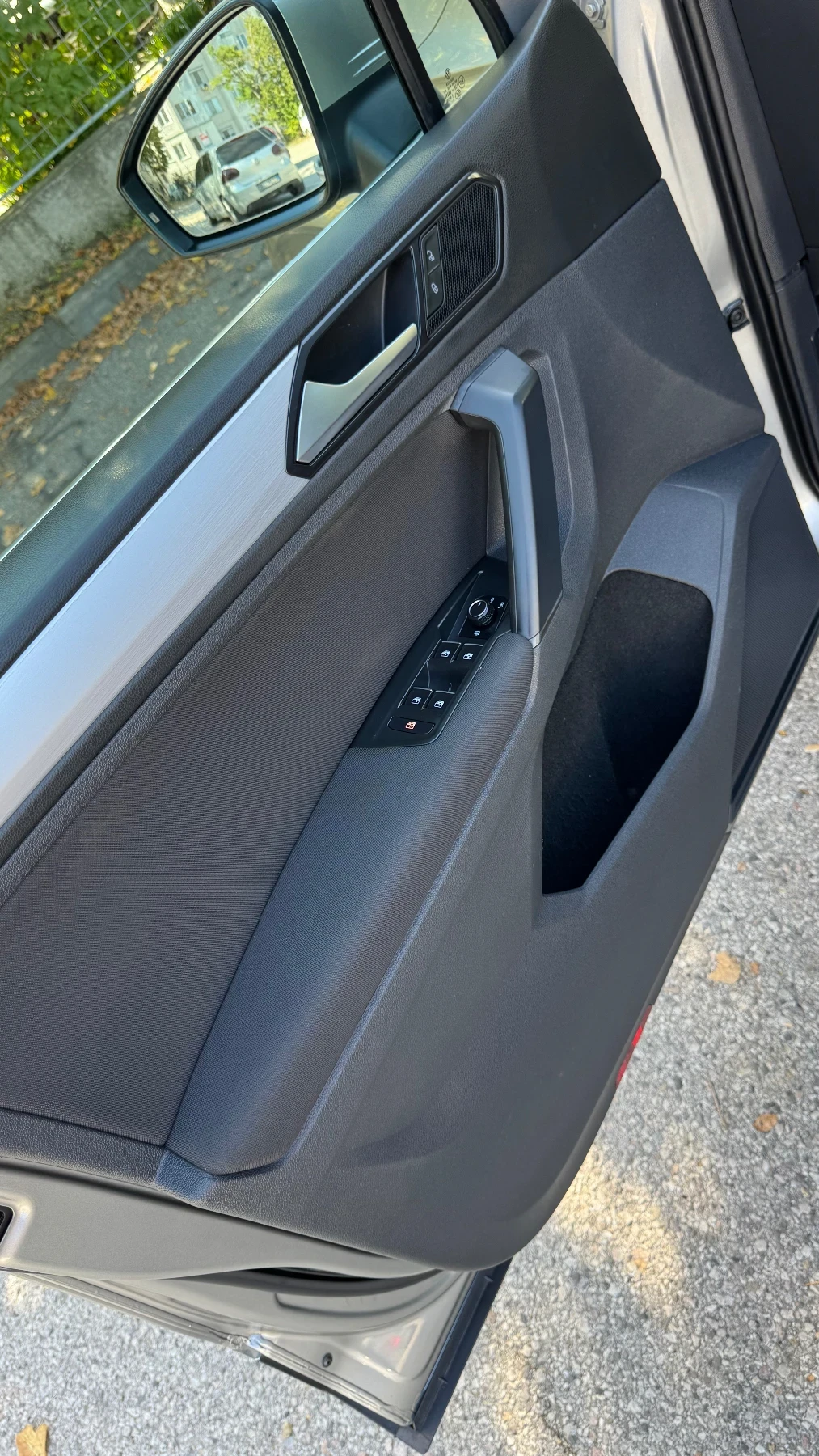 VW Tiguan 1.6TDi - изображение 10