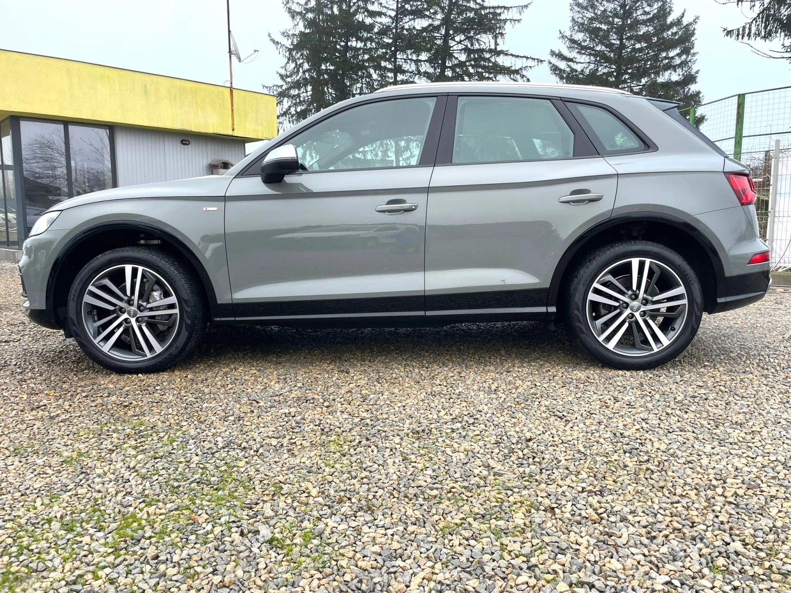 Audi Q5 /S LINE/Nardo Gray - изображение 7