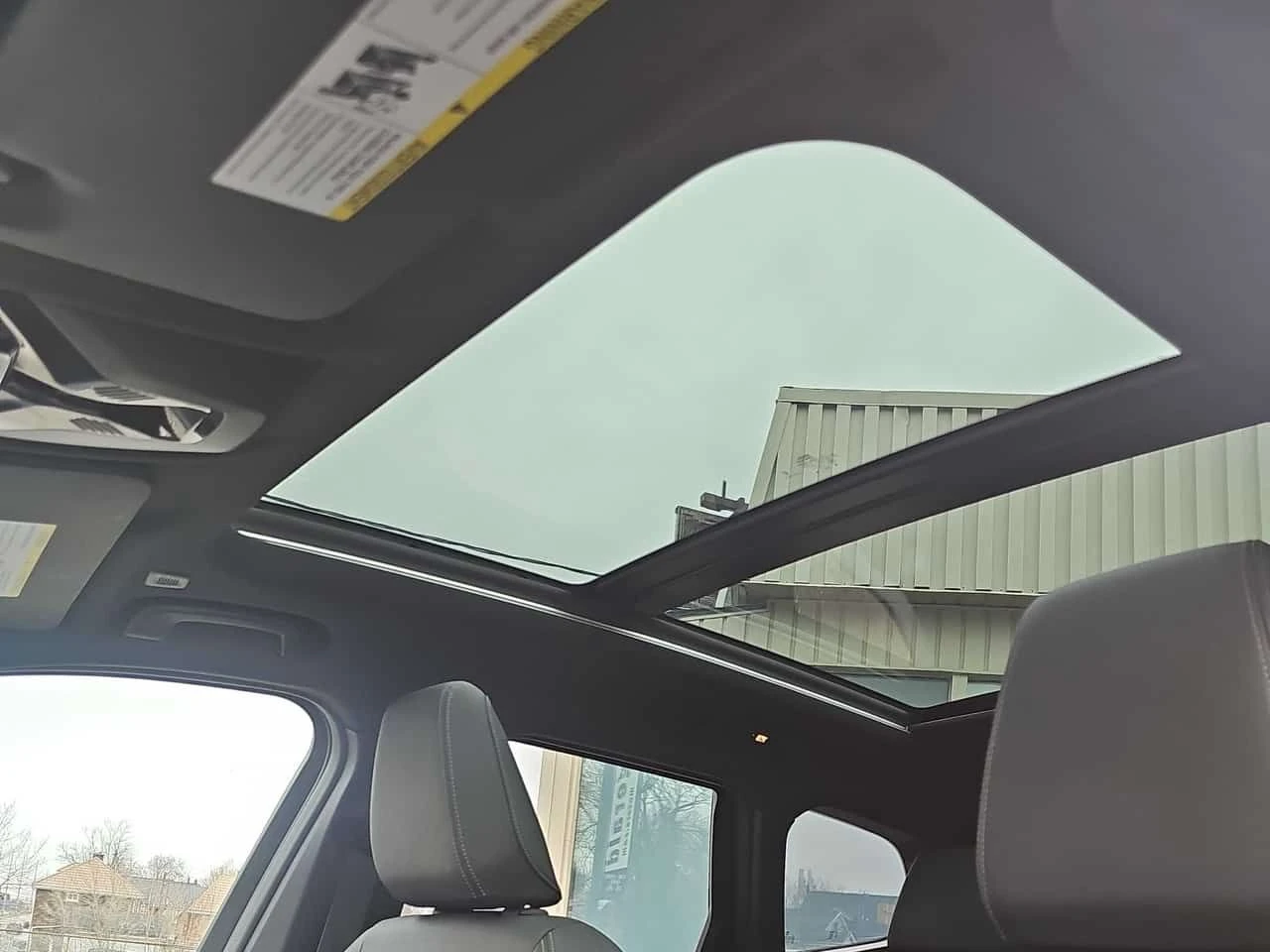 BMW X1 * xDrive28i * 2 КЛЮЧА* PANO* ПОДГРЕВ* KEYLESS* , снимка 13 - Автомобили и джипове - 53764900