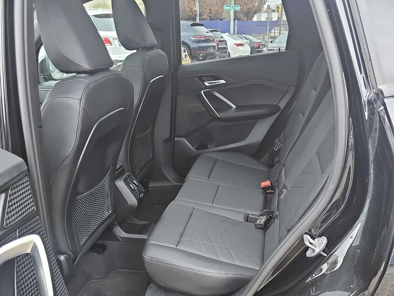 BMW X1 * xDrive28i * 2 КЛЮЧА* PANO* ПОДГРЕВ* KEYLESS* , снимка 14 - Автомобили и джипове - 53764900