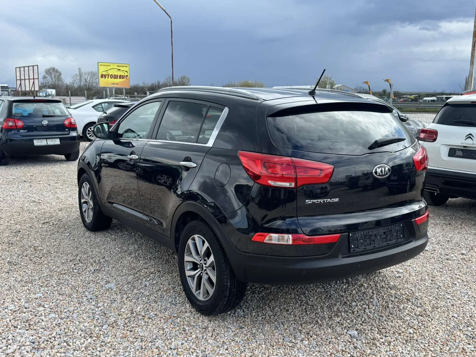 Kia Sportage 1.6I GAZ, снимка 6 - Автомобили и джипове - 54089972